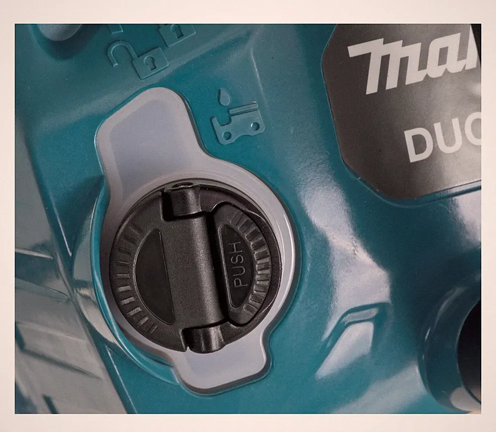 088381884471 Makita DUC306ZB Motorsäge Schwarz, Blau MAKITA