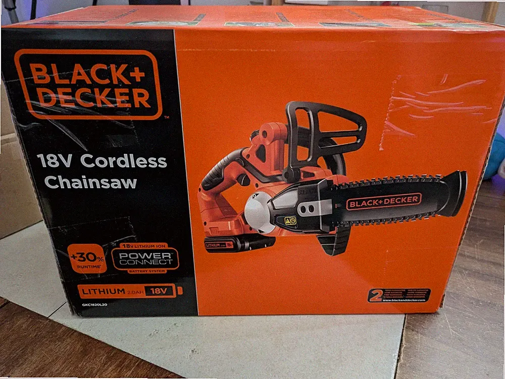 BLACK+DECKER GKC1820L20 Akku-Kettensäge 18V 16 cm kabellos inkl. 2,0Ah Akku