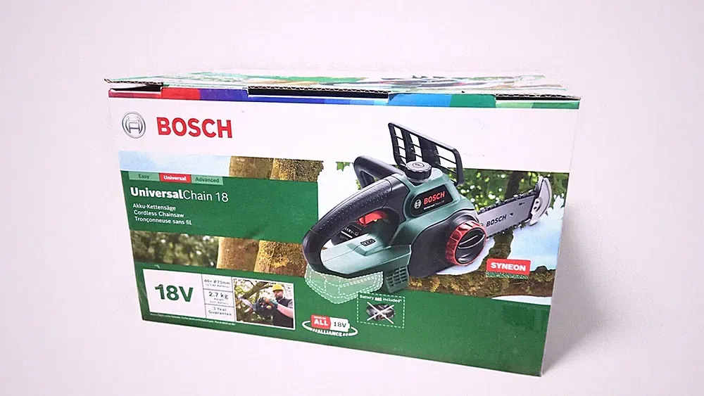 Bosch Kettensäge UniversalChain 18 incl. 1x Sägekette, Zubehör