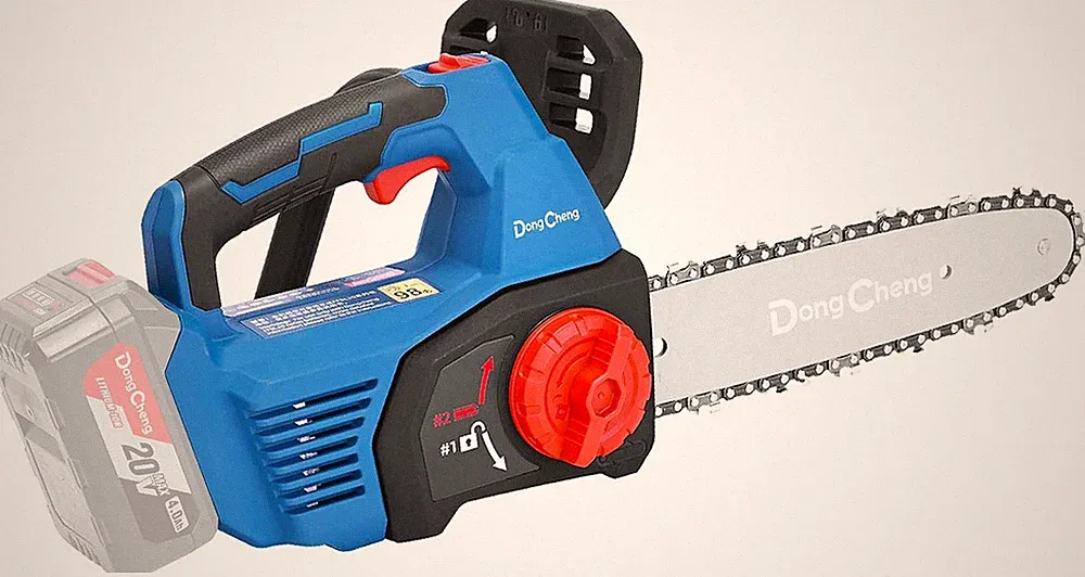 Dongcheng Akku Kettensäge 18V, Bürstenloser Motor, 12 M/S Kettengeschwindigkeit
