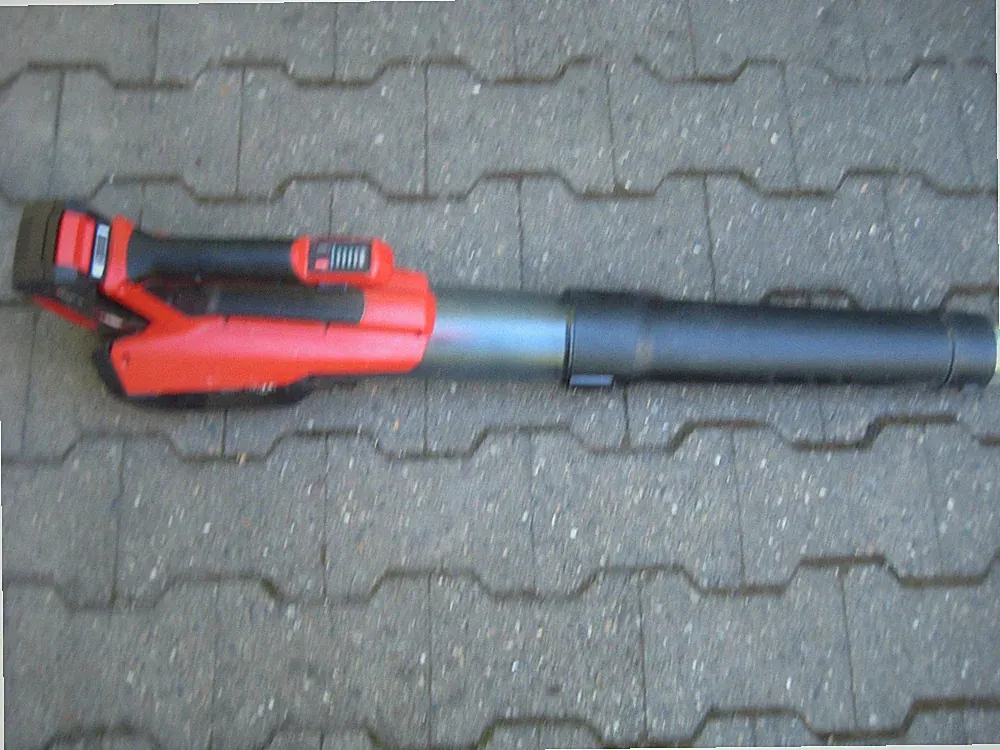 Einhell Akku-Laubbläser GP-LB 18/200 Li E-Solo mit Akku 4Ah und Ladegerät