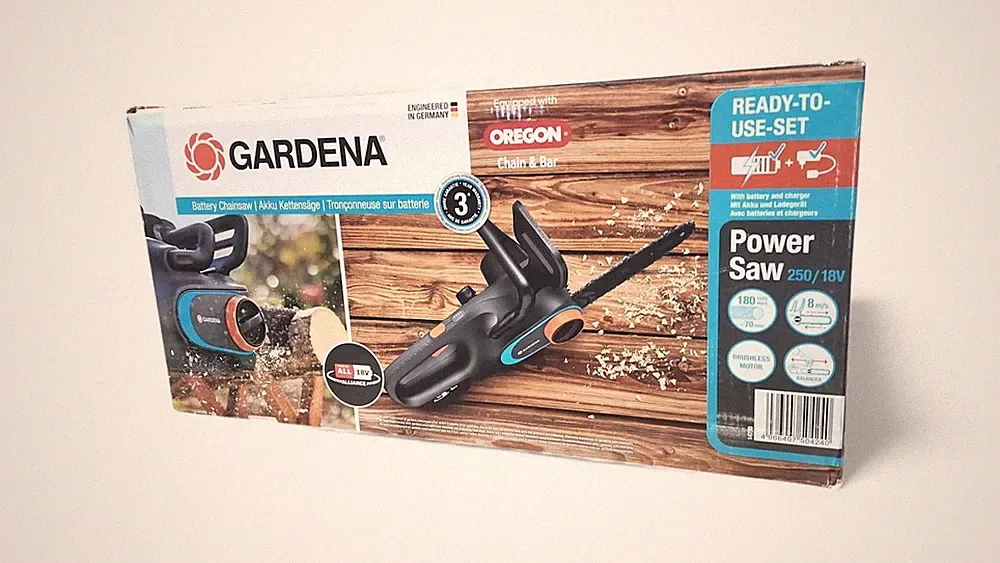 Gardena Akku-Kettensäge PowerSaw 250/18V Ready-To-Use, mit 18V POWER FOR