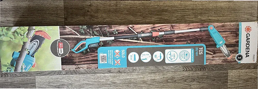 Gardena Akku-Teleskop-Hochentaster (kl. Kettensäge) 20/18 V P4A solo (ohne Akku)