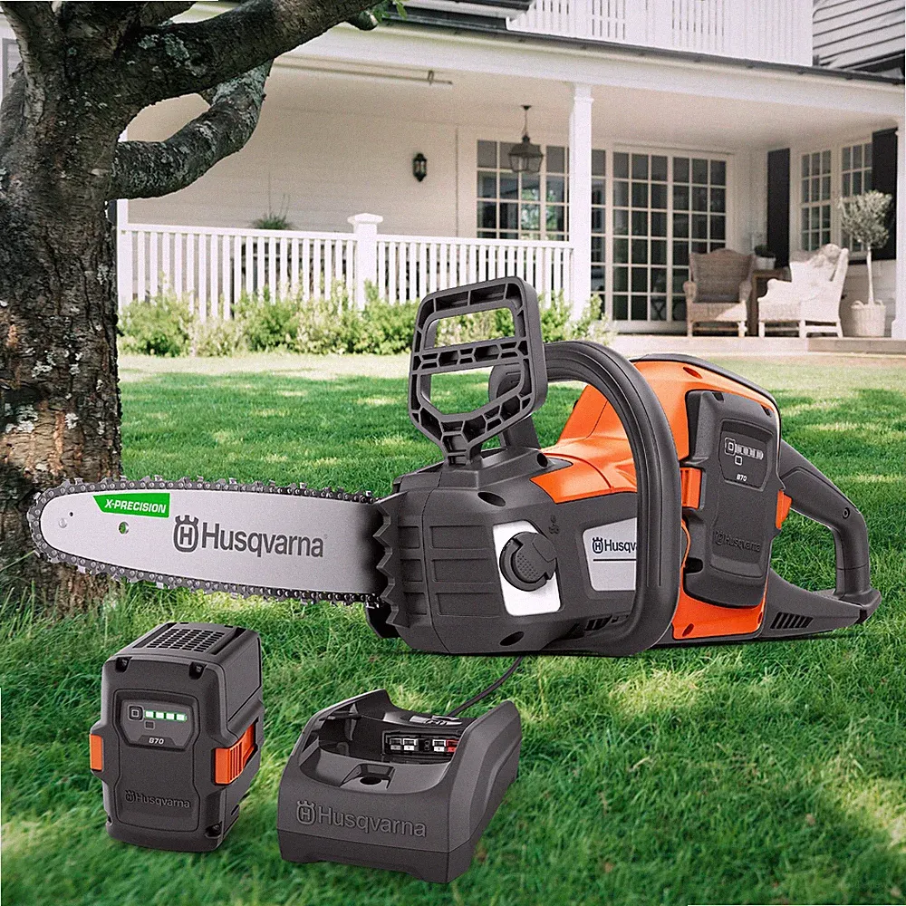 Husqvarna 215i Akku-Kettensäge 36V-Akku und Ladegerät kabellos leise 12″ Schiene