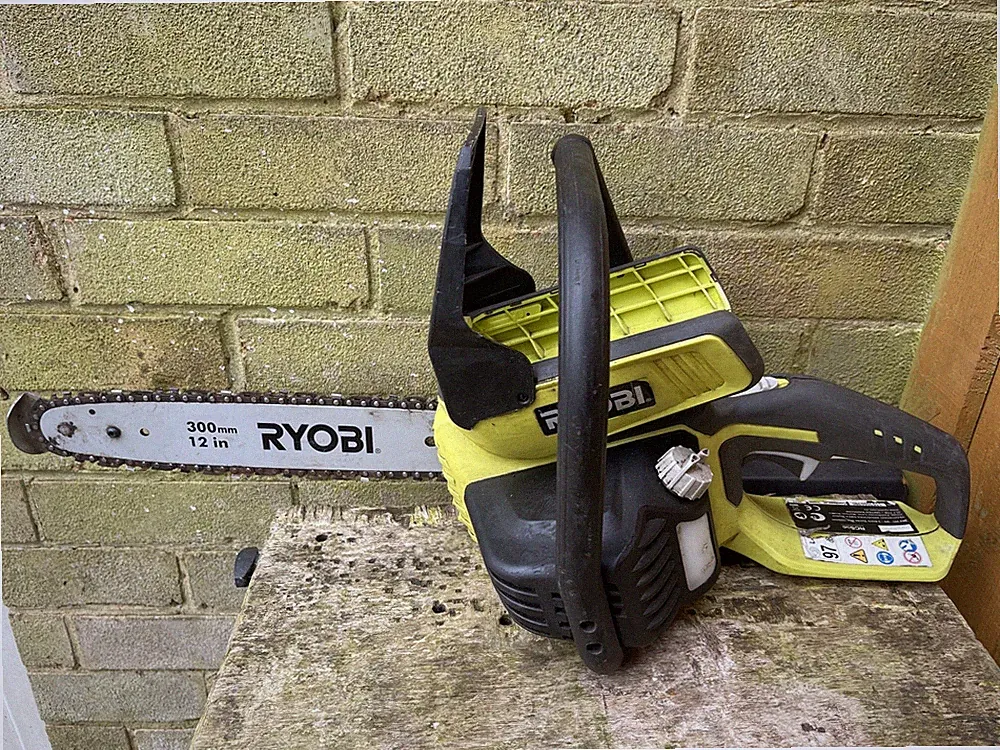 Kettensäge Ryobi 36 Volt ohne Akku