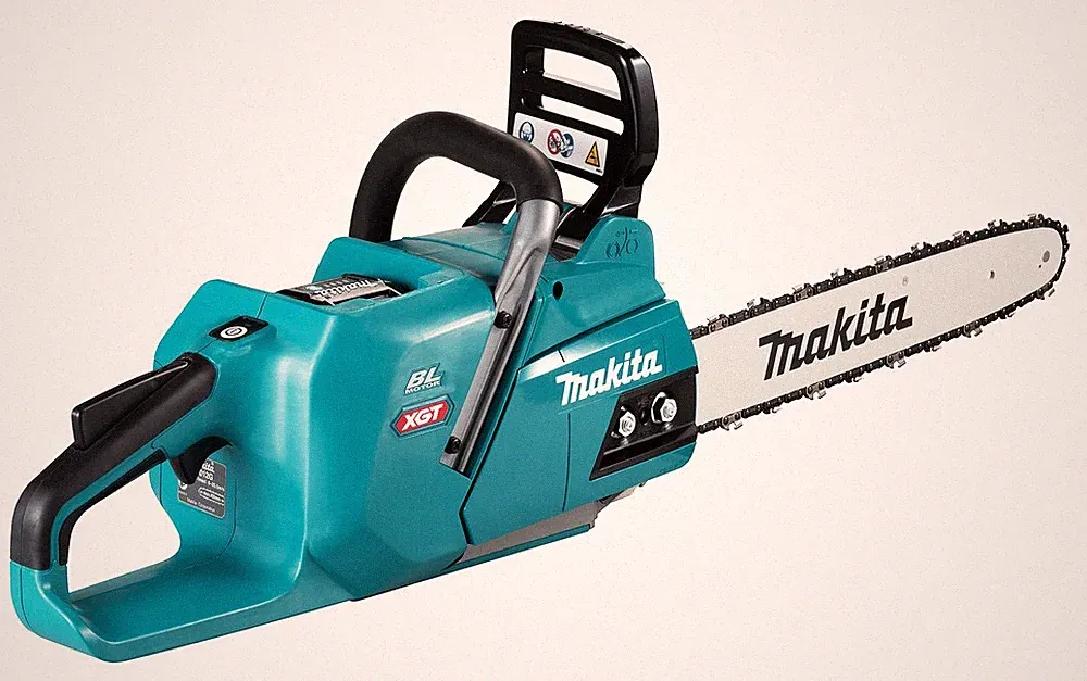 Makita UC012GZ Akku-Kettensäge 40V max. • 25,5 m/s • 40 cm Ausstellungsstück