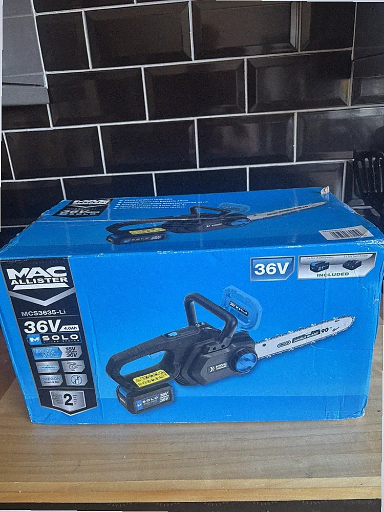 NEU Mac Allister MCS3635-Li 36V Akku-Kettensäge mit Akku & Ladegerät