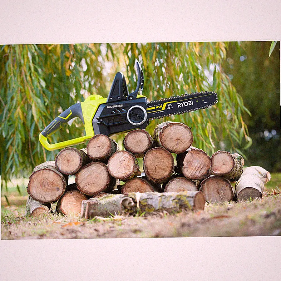 Ryobi ONE+ Kettensäge OCS1830 Brushless + Akkuset RC18120-140 (18V/4.0Ah) +Kette