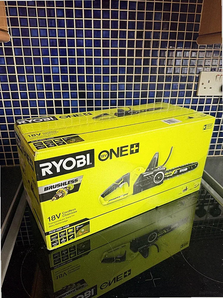 Ryobi RCS1830-140B 18V ONE+ Akku-Kettensägen-Set 30 cm - 5133005452