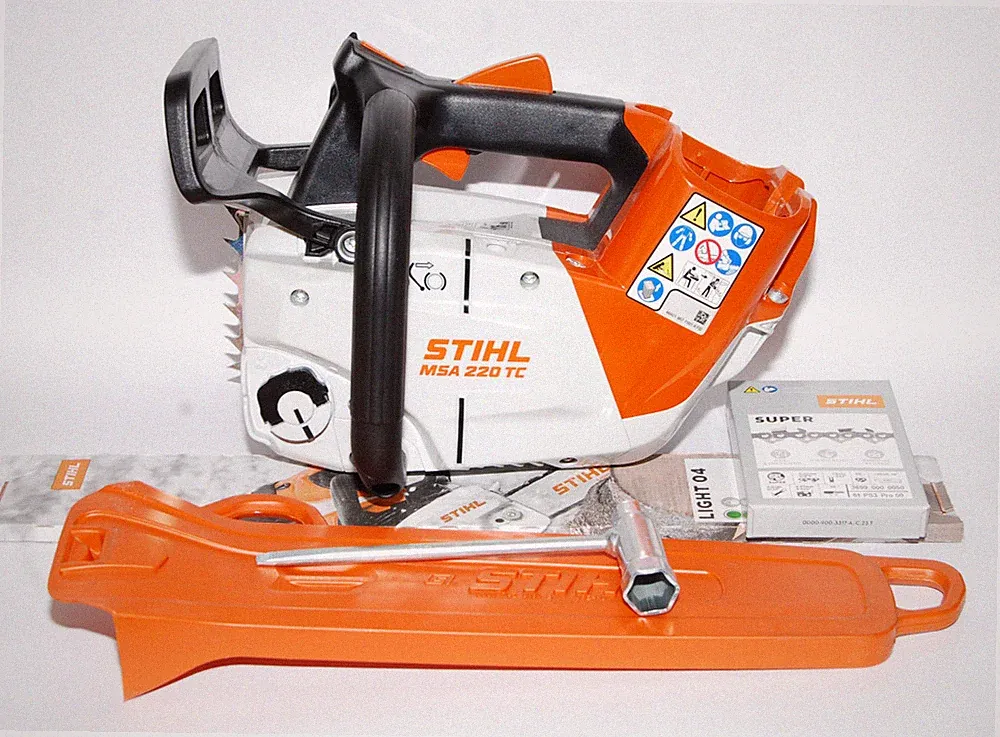 Stihl Akku Motorsäge Kettensäge MSa220TC-O + 30cm Schwert + 2x Ketten RESTPOSTEN