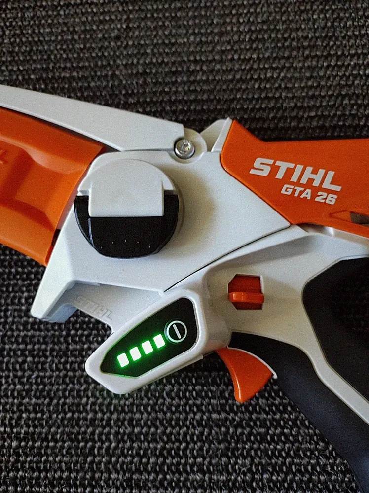 Stihl GTA 26 Gehölzschneider ohne Akku/Ladegerät, Kettensäge wie neu